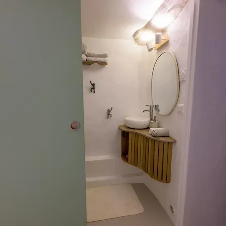 Cosy Flat In The Heart Of Village Apartment